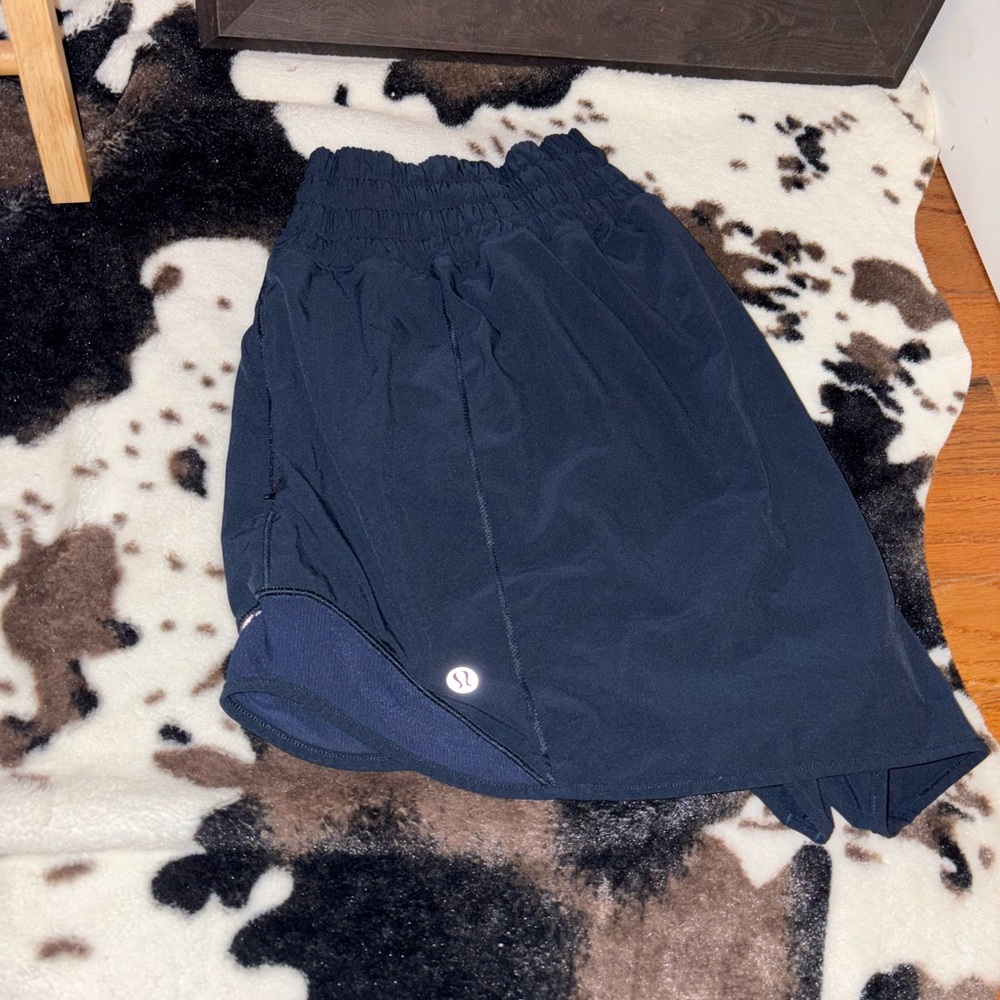 Lululemon hotty hot 2.5